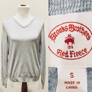 brooks brothers red fleece gray sweater size small.